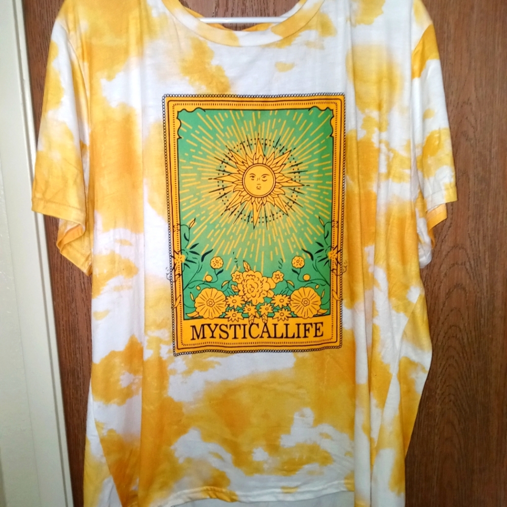 Plus size tshirt